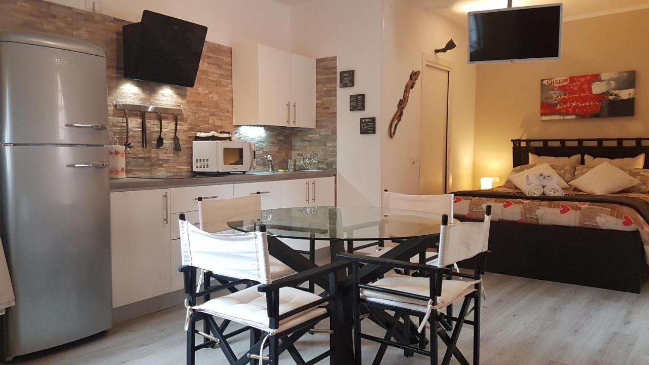 Moro Dal Castel - Appartamento Al Moro 카스텔누보델가다 외부 사진
